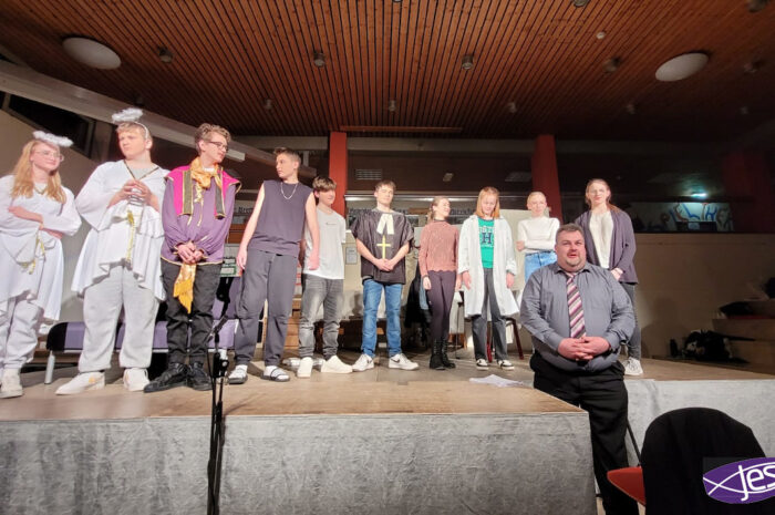 Ten heroes on the stage and two heroes backstage